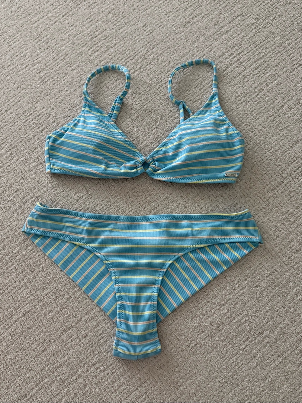 Volcom Bikini Set